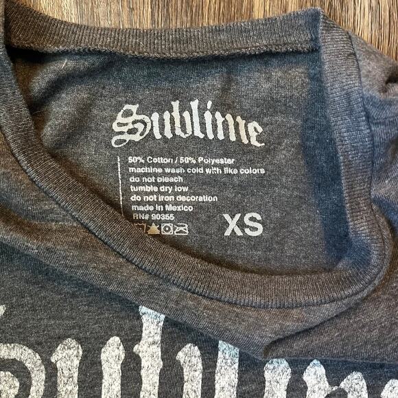 Sublime Women's XS Skater Grunge Sun Graphic T-shirt - Picture 3 of 3